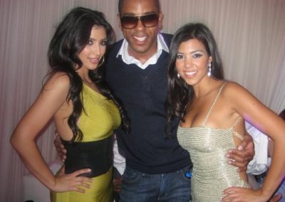 BJ Coleman with Kim & Kourtney Kardashian